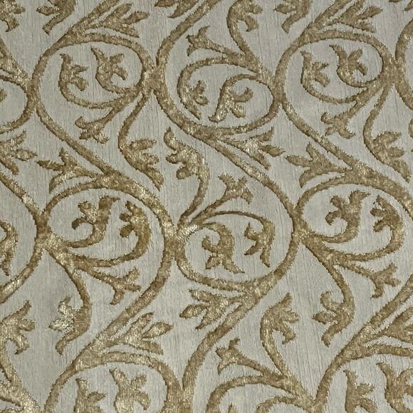 TerriSol Made in Brazil by Karsten Vintage Embroidered Bath Towel - Picture 3 of 10